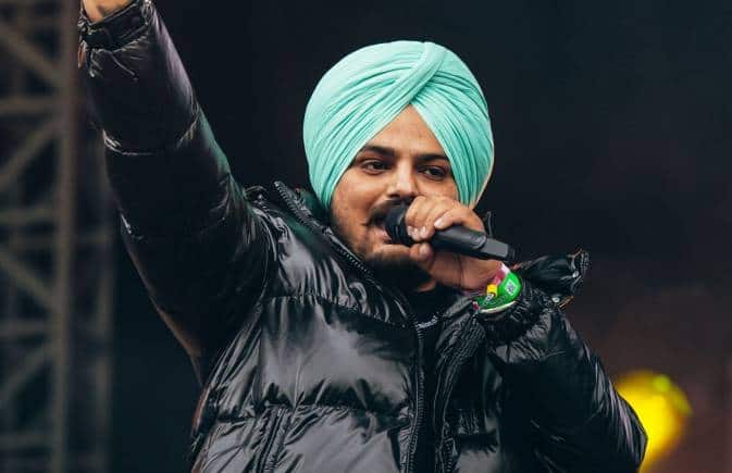 सिद्धू मूसेवाला की मौत के बाद भी करोड़ों में कमाई, यूट्यूब और रॉयल्टी फीस से आ रहा इतना पैसा