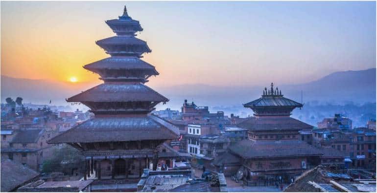 Nepal Tour Package: सिर्फ इतने रुपए में घूमें नेपाल, फ्लाइट, होटल और फूड सब होगा आपके बजट में