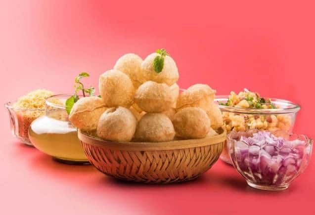 Gol Gappe Benefits: शुगर के मरीजों के लिए रामबाण हैं गोल गप्पे, एसिडिटी और मुंह के छालों में मिलेगा आराम