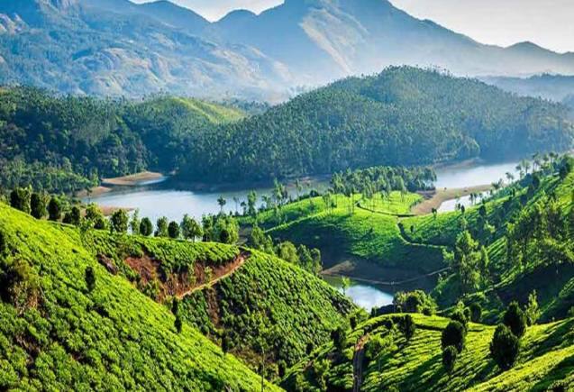 गर्मियों के महीने में करें इन बेहद खूबसूरत 6 हिल स्टेशनों की सैर, चेक करें पूरी लिस्ट
