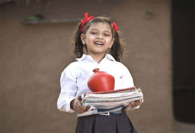 Sukanya Samriddhi Yojana: बेटी को नहीं होगी पैसों की कमी, सरकार ने खोल दिया खजाना, ऐसे बनाएं लखपति