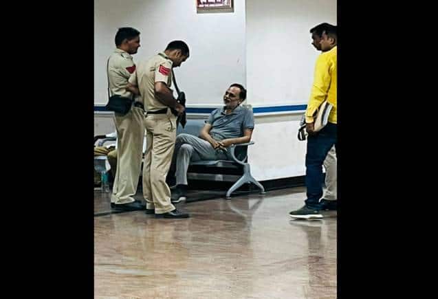 दिल्ली: तिहाड़ जेल के बाथरूम में गिरे AAP नेता सत्येंद्र जैन, एक हफ्ते में दूसरी बार अस्पताल में भर्ती