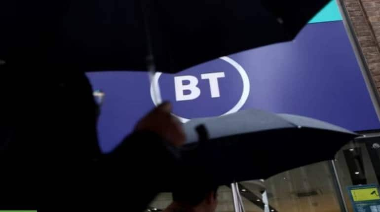 BT Group Layoff : UK की टेलीकॉम कंपनी का बड़ा ऐलान, 55000 कर्मचारियों की छंटनी का लिया फैसला – BT Group Layoff UK telecom company plans to shed up to 55000 jobs in latest tech layoffs