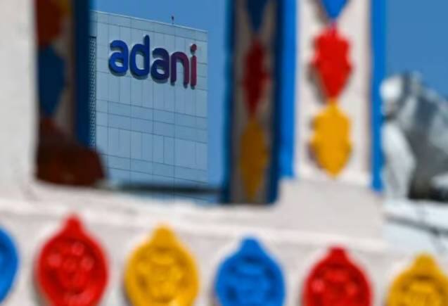 21 हजार करोड़ के फंडिंग प्लान पर निगेटिव रिस्पांस, Adani Group का सिर्फ एक स्टॉक आज ग्रीन 21 हजार करोड़ के फंडिंग प्लान पर निगेटिव रिस्पांस, Adani Group का सिर्फ एक स्टॉक आज ग्रीन