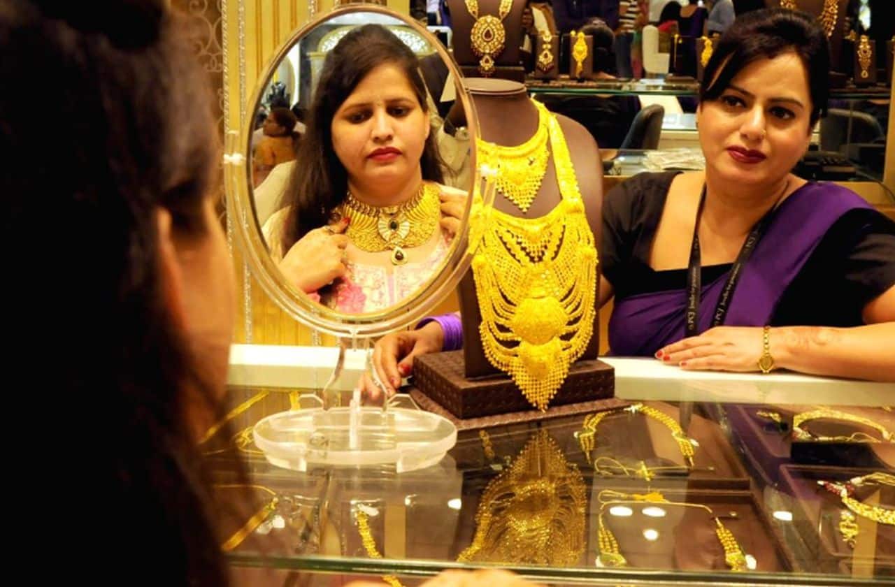 Gold Price Today: सावन शिवरात्रि के दिन महंगा हुआ सोना, उत्तर प्रदेश, बिहार, दिल्ली में ये रहा गोल्ड रेट