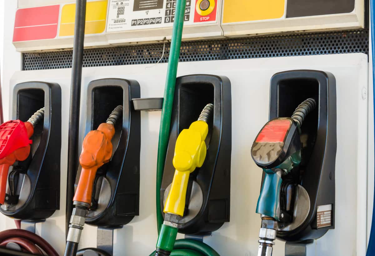 Petrol Diesel Price Today: 24 जून को दिल्ली-मुंबई में राहत लेकिन बाकी शहरों में महंगा हुआ तेल, चेक करें आज के रेट Petrol Diesel Price Today: 24 जून को दिल्ली-मुंबई में राहत लेकिन बाकी शहरों में महंगा हुआ तेल, चेक करें आज के रेट