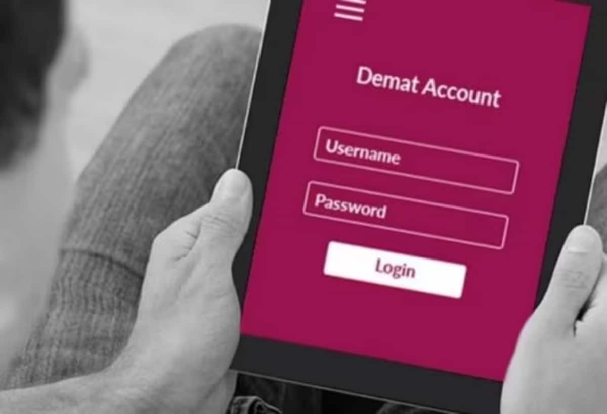 Demat Accounts: देश में डीमैट अकाउंट की संख्या 17 करोड़ के पार, रूस, मैक्सिको और जापान की कुल जनसंख्या से भी अधिक