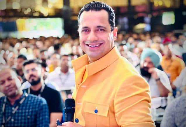 स्टार्टअप की शुरुआत से पहले इन बातों का रखें ध्यान, सफल होने के लिए करना होगा ये काम, जानें एक्सपर्ट डॉ. विवेक बिंद्रा की राय स्टार्टअप की शुरुआत से पहले इन बातों का रखें ध्यान, सफल होने के लिए करना होगा ये काम, जानें एक्सपर्ट डॉ. विवेक बिंद्रा की राय