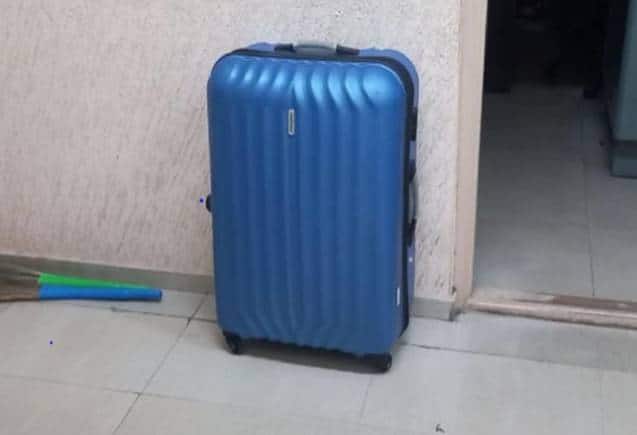 Bengaluru: मामूली कहासुनी के बाद बेटी ने कर दी मां की हत्या, फिर खुद शव को सूटकेस में डाल पहुंच गई थाने Bengaluru: मामूली कहासुनी के बाद बेटी ने कर दी मां की हत्या, फिर खुद शव को सूटकेस में डाल पहुंच गई थाने