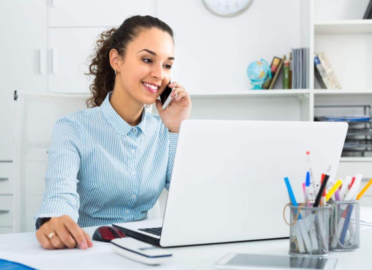 New Labour Law: अब 5 साल नहीं, एक साल की नौकरी में मिल जाएगी ग्रेच्युटी, लेबर कोड ने बदले नियम New Labour Law: अब 5 साल नहीं, एक साल की नौकरी में मिल जाएगी ग्रेच्युटी, लेबर कोड ने बदले नियम