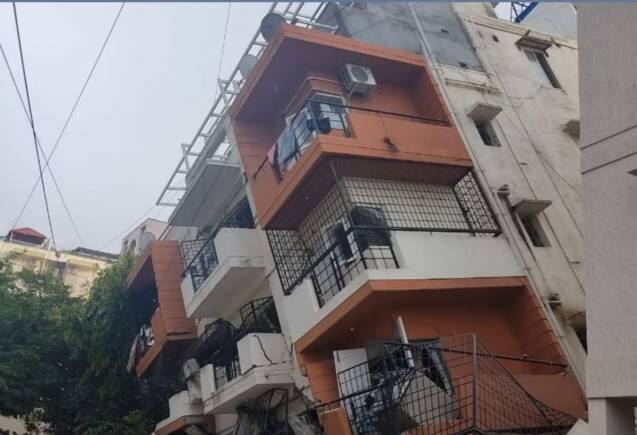 मुंबई में 1 BHK फ्लैट की कीमत 2.5 करोड़ रुपये, इंस्टाग्राम पर वायरल हो रहा है वीडियो, लोग दे रहे हैं कमाल के रिएक्शन