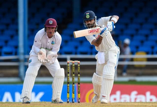 IND Vs WI: विराट कोहली ने 500वें मैच में रचा इतिहास, शतकों के मामले में सचिन तेंदुलकर को पछाड़ने का शानदार मौका IND Vs WI: विराट कोहली ने 500वें मैच में रचा इतिहास, शतकों के मामले में सचिन तेंदुलकर को पछाड़ने का शानदार मौका