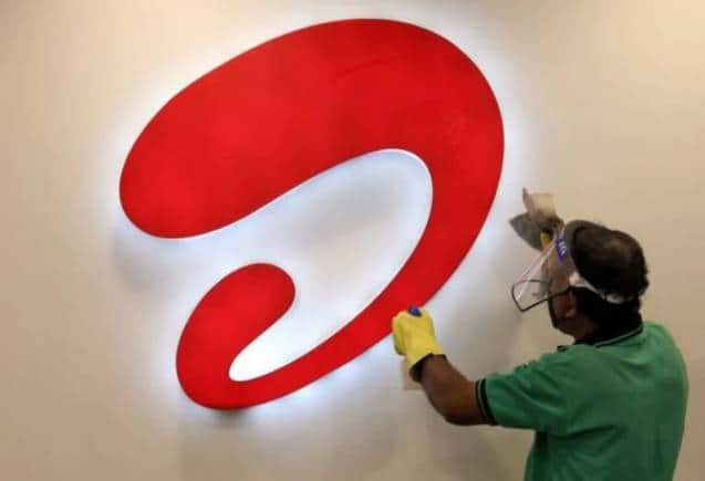 Airtel का सबसे सस्ता 155 रुपये का धांसू प्लान, देता है 28 दिन की वैलिडिटी और अनलिमिटेड कॉल का फायदा Airtel का सबसे सस्ता 155 रुपये का धांसू प्लान, देता है 28 दिन की वैलिडिटी और अनलिमिटेड कॉल का फायदा