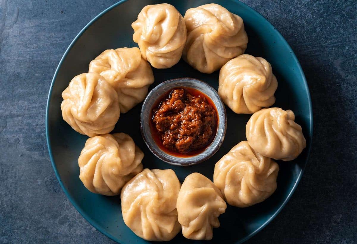 Wow Momo अगले दो साल में लाएगी IPO, Domino's की तर्ज पर बिजनेस बढ़ाने का है प्लान Wow Momo अगले दो साल में लाएगी IPO, Domino's की तर्ज पर बिजनेस बढ़ाने का है प्लान