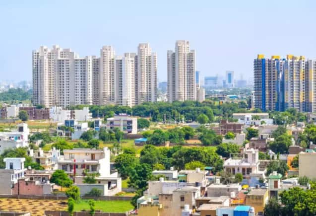 दिल्ली में संपत्ति खरीदना हुआ महंगा, ट्रांसफर ड्यूटी में 1% की हुई बढ़ोतरी दिल्ली में संपत्ति खरीदना हुआ महंगा, ट्रांसफर ड्यूटी में 1% की हुई बढ़ोतरी