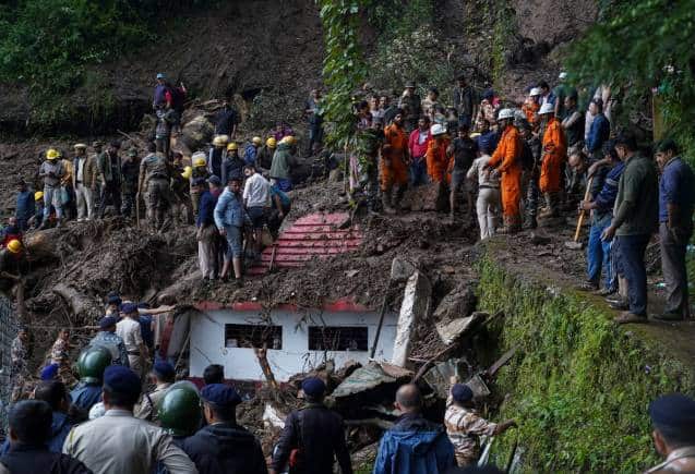 Himachal Pradesh Weather: हिमाचल प्रदेश से नहीं टला अभी खतरा! मौसम विभाग ने दी 22 से 24 अगस्त तक भारी बारिश की चेतावनी Himachal Pradesh Weather: हिमाचल प्रदेश से नहीं टला अभी खतरा! मौसम विभाग ने दी 22 से 24 अगस्त तक भारी बारिश की चेतावनी