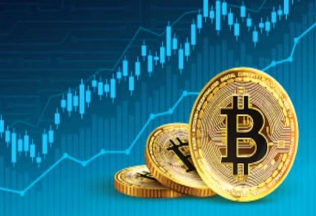 Crypto Price: सिर्फ एक क्रिप्टो में 1% से अधिक हचलल, BitCoin की बढ़ी चमक, चेक करें टॉप-10 क्रिप्टो के लेटेस्ट भाव