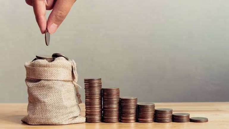 रिटायरमेंट बाद के खर्च के लिए चिंतित हैं? ऐसे आसानी से अपने लिए तैयार कर सकते हैं 1 से 10 करोड़ रुपये तक का फंड