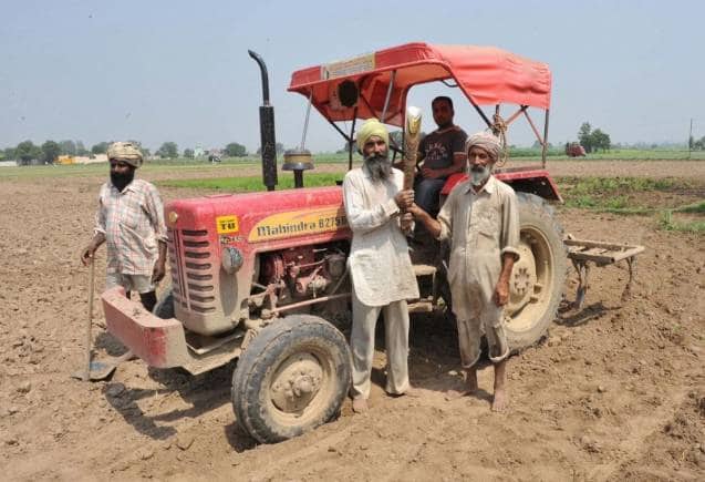 PM Kisan Yojana: अगली किश्त के लिए करना होगा ये काम, वरना फंस जाएंगे 2000 रुपये