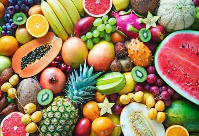 Eating Fruit at Night: इन फलों को रात में नहीं करें सेवन, सेहत की बज जाएगी बैंड, जानिए सही समय