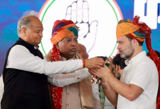 राजस्थान चुनाव: अशोक गहलोत का दावा, सरकार के खिलाफ कोई लहर नहीं, हमने बेमिसाल काम किया