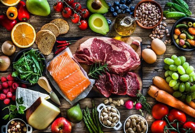 Healthy Diet: लड़कियां अपनी डाइट में इन चीजों को जरूर शामिल करें, वरना सेहत की बज जाएगी बैंड Healthy Diet: लड़कियां अपनी डाइट में इन चीजों को जरूर शामिल करें, वरना सेहत की बज जाएगी बैंड