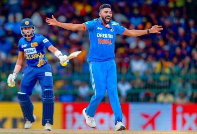 Asia Cup Final: भारत ने अपने नाम किया एशिया कप, सिराज के कहर आगे नहीं टिक पाया श्रीलंका, 50 रन पर आउट हुई पूरी टीम Asia Cup Final: भारत ने अपने नाम किया एशिया कप, सिराज के कहर आगे नहीं टिक पाया श्रीलंका, 50 रन पर आउट हुई पूरी टीम
