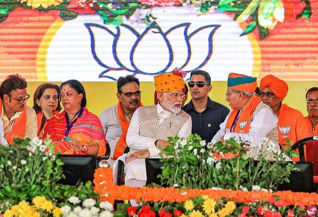 Rajasthan Election 2023: राजस्थान के चुनावी रण में वसुंधरा राजे को सेनापति क्यों नहीं बनाना चाहती BJP?