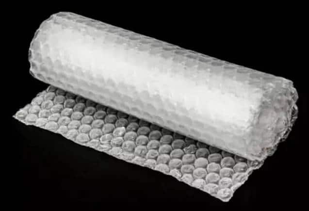 Business Idea: बबल पैकिंग पेपर के बिजनेस से कमाई होगी डबल, जानिए कैसे करें शुरू