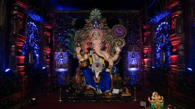 गणपति का स्वागत हर साल भक्तजन काफी गर्मजोशी के साथ करते हैं।