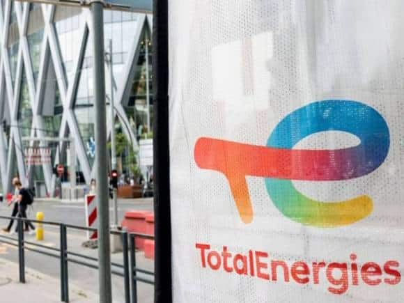 Adani Group News: अदाणी ग्रीन को मिलेगा भारी-भरकम निवेश, 'पुराने साथी' Total से चल रही बातचीत