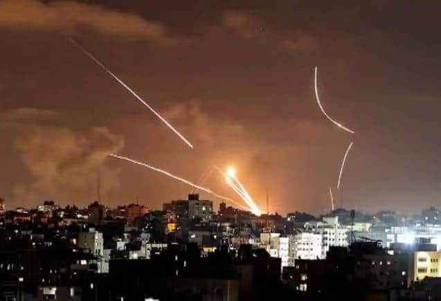 Attack On Israel: जंग के साये में मिडिल ईस्ट, हमास आतंकियों ने इजरायल पर दागे 5000 रॉकेट
