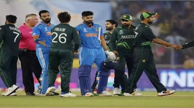 Ind. Vs Pak: विश्व कप (ICC World Cup 2023) के सबसे बड़े मुकाबले में टीम इंडिया ने पाकिस्तान के खिलाफ अपने अजेय रिकॉर्ड को बरकरार रखा है