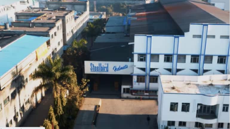 Steelbird तमिलनाडु में लगाएगी नया प्लांट, 250 करोड़ रुपये के निवेश का है प्लान Steelbird तमिलनाडु में लगाएगी नया प्लांट, 250 करोड़ रुपये के निवेश का है प्लान