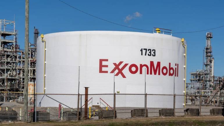 Exxon Mobil ने Pioneer Natural के अधिग्रहण का किया ऐलान, 59.5 अरब डॉलर में हुई डील Exxon Mobil ने Pioneer Natural के अधिग्रहण का किया ऐलान, 59.5 अरब डॉलर में हुई डील