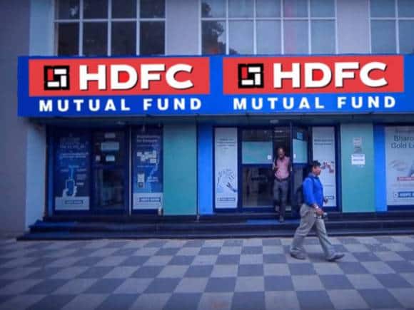 HDFC AMC के अच्छे Q2 रिजल्ट का असर, ICICI Securities ने बढ़ाया टार्गेट प्राइस; शेयर होल्ड करने की सलाह HDFC AMC के अच्छे Q2 रिजल्ट का असर, ICICI Securities ने बढ़ाया टार्गेट प्राइस; शेयर होल्ड करने की सलाह