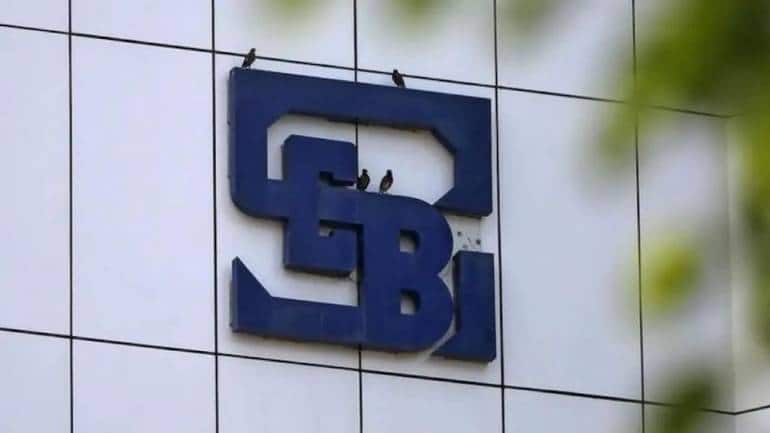 SEBI ने रियल्टी फंड मैनेजर्स पर लगाया 1 करोड़ का जुर्माना, निवेशकों का पैसा नहीं लौटाने समेत कई आरोप