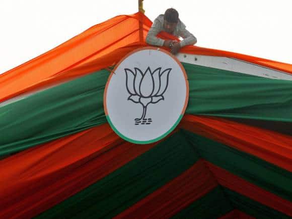 Telangana Election Results : लोकसभा चुनाव से पहले भगवा लहर मजबूत, बीजेपी 11 सीटों पर आगे