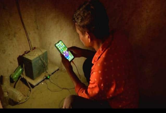 CG Election 2023: आजादी के 76 साल बाद भी अंधेरे में जीने को मजबूर है छत्तीसगढ़ का यह गांव! क्या चुनाव के बाद पहुंचेगी बिजली?