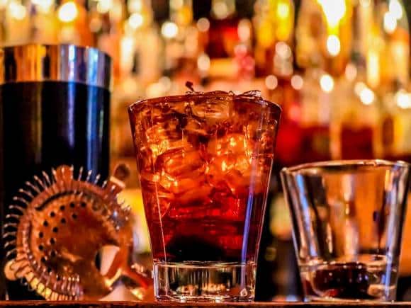 मैकडॉवेल्स, जॉनी वॉकर ब्रांड वाली United Spirits से कर अधिकारियों ने मांगे अतिरिक्त 3.4 करोड़, आखिर क्या है मामला? मैकडॉवेल्स, जॉनी वॉकर ब्रांड वाली United Spirits से कर अधिकारियों ने मांगे अतिरिक्त 3.4 करोड़, आखिर क्या है मामला?