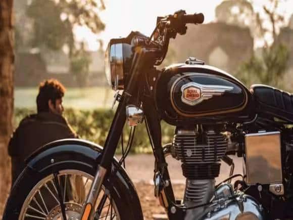 बुलेट कंपनी की मार्केट में दहाड़, रिकॉर्ड Q2 पर ढाई फीसदी उछला Eicher Motors, अब क्या करें निवेशक?
