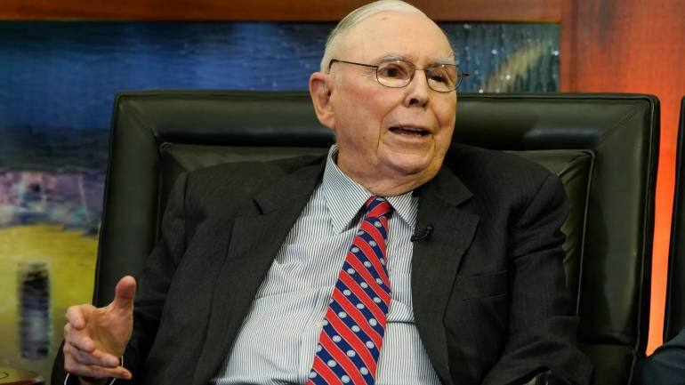 Charlie Munger: चार्ली मंगेर के 5 सबसे बड़े निवेश मंत्र, जिन्हें हर निवेशक को जरूर जानना चाहिए Charlie Munger: चार्ली मंगेर के 5 सबसे बड़े निवेश मंत्र, जिन्हें हर निवेशक को जरूर जानना चाहिए