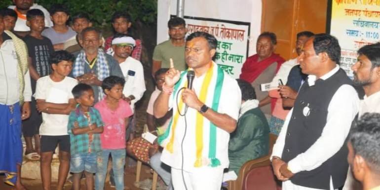 Chhattisgarh Assembly Election 2023: चित्रकूट से हैट्रिक लगाने की तैयारी में कांग्रेस उम्मीदवार दीपक बैज