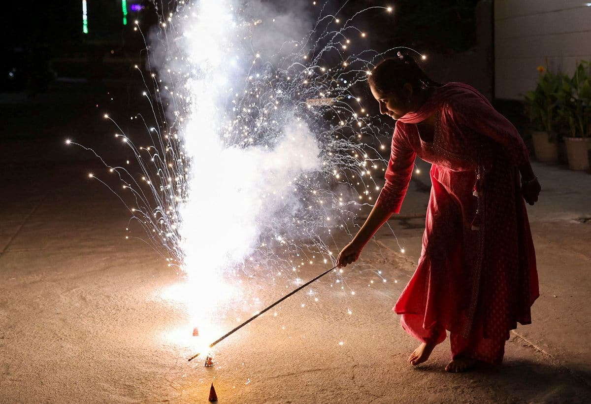 Diwali 2024: आखिर कब है दिवाली 31 अक्टूबर या 1 नवंबर? यहां दूर करें अपने सारे कन्फ्यूजन