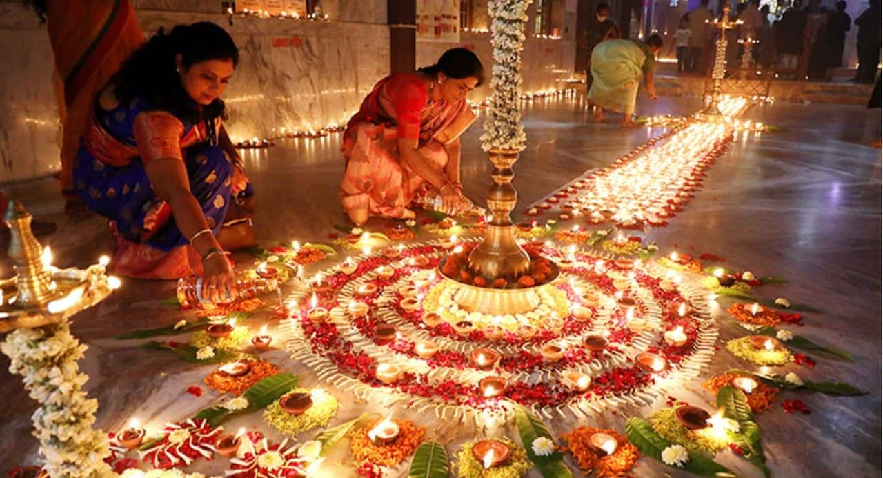 Diwali 2024 31st October or 1st November? StateWise Holiday List