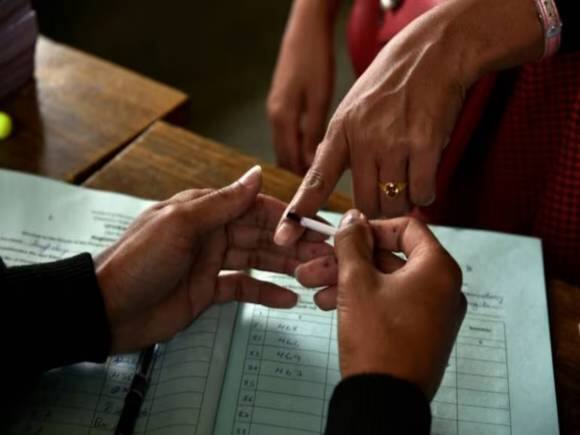 Rajasthan Elections 2023: कांग्रेस और बीजेपी की टक्कर, इन सात मुद्दों पर हो रही वोटिंग