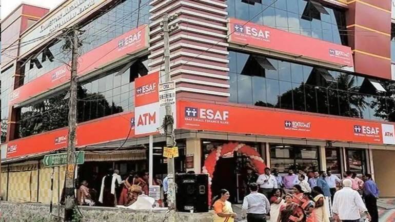 ESAF स्मॉल फाइनेंस बैंक ने एंकर निवेशकों से ₹135.15 करोड़ जुटाए, कल 3 नवंबर को खुलेगा IPO, जानें डिटेल्स