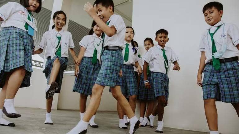 Children's Day Special : बच्चों को ऐसे सिखाएं रुपये-पैसे की वैल्यू, बाद में दिखेंगे बड़े फायदे