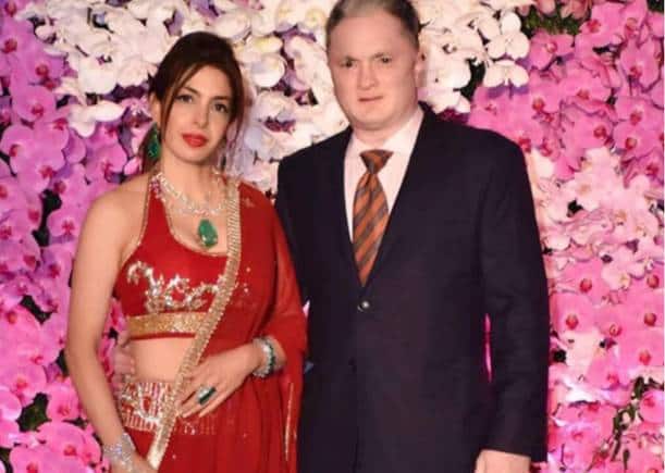 रेमंड के MD गौतम सिंघानिया अपनी पत्नी नवाज से हो रहे हैं अलग, खत्म की अपनी 32 साल की शादी