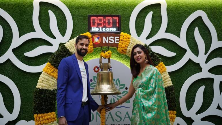 Mamaearth Shares: मामाअर्थ के शेयरों का लगातार फिलसना जारी, IPO प्राइस से 5% नीचे पहुंचा भाव Mamaearth Shares: मामाअर्थ के शेयरों का लगातार फिलसना जारी, IPO प्राइस से 5% नीचे पहुंचा भाव